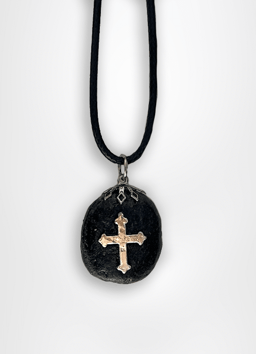 christians souvenirs from the sea of galilee pebble stone pendant necklace designed with a golden cross